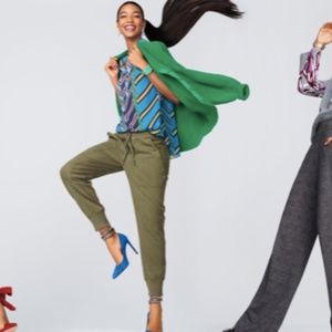 Cabi "Discovery Trousers"  tan pants, style # 5693. Worn once. Like new. size 4